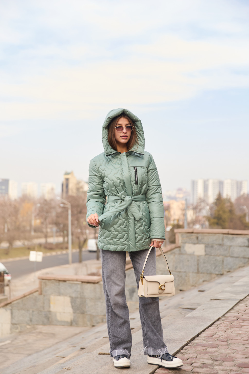 Демисезонная куртка Mila Nova К-320 оливка — изображение 2