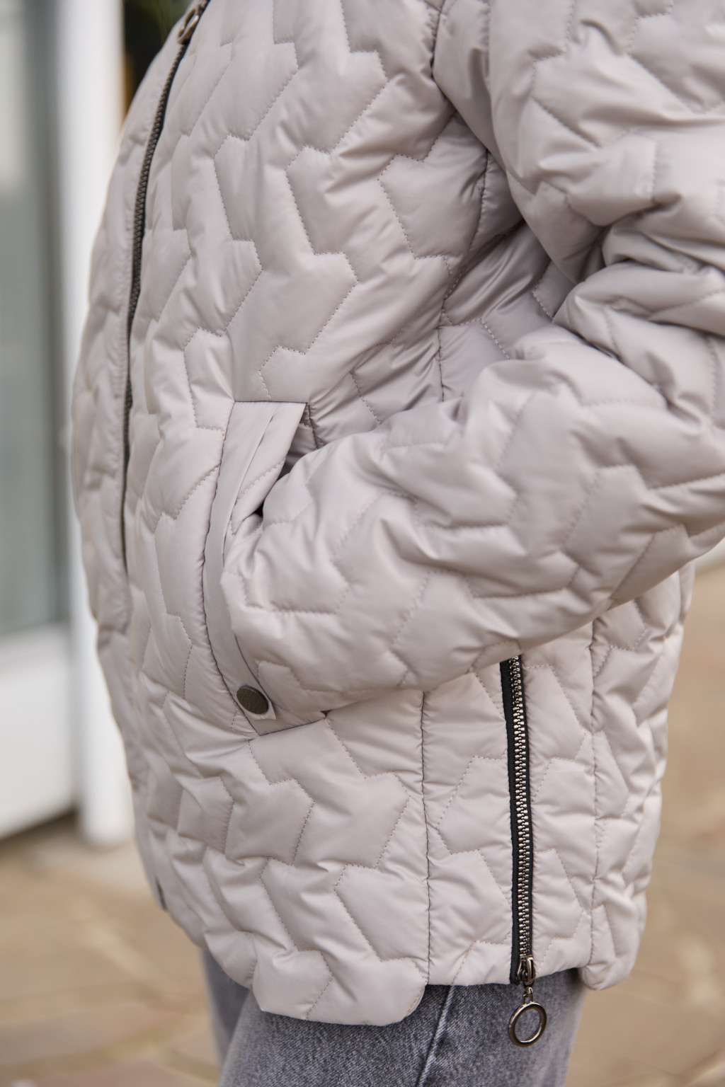 Демисезонная куртка Mila Nova К-318 серый — изображение 6