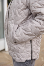 Демисезонная куртка Mila Nova К-318 серый — изображение 6
