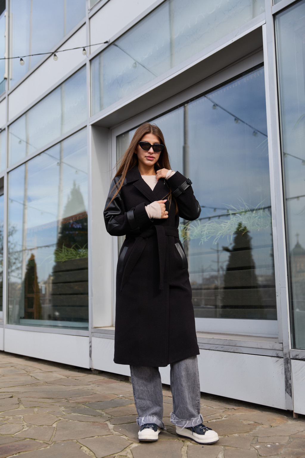 Демисезонное пальто Mila Nova ПВ-348 черный — изображение 4