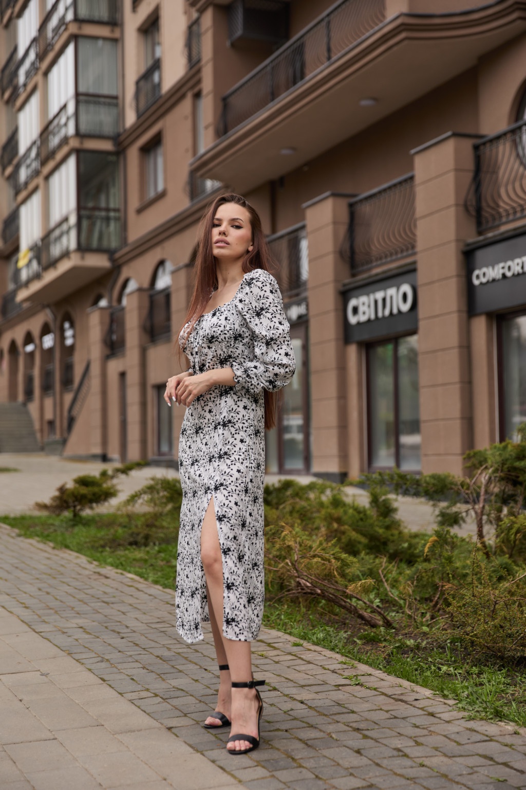 Летнее платье Mila Nova Ф-135 белый+черный — изображение 1