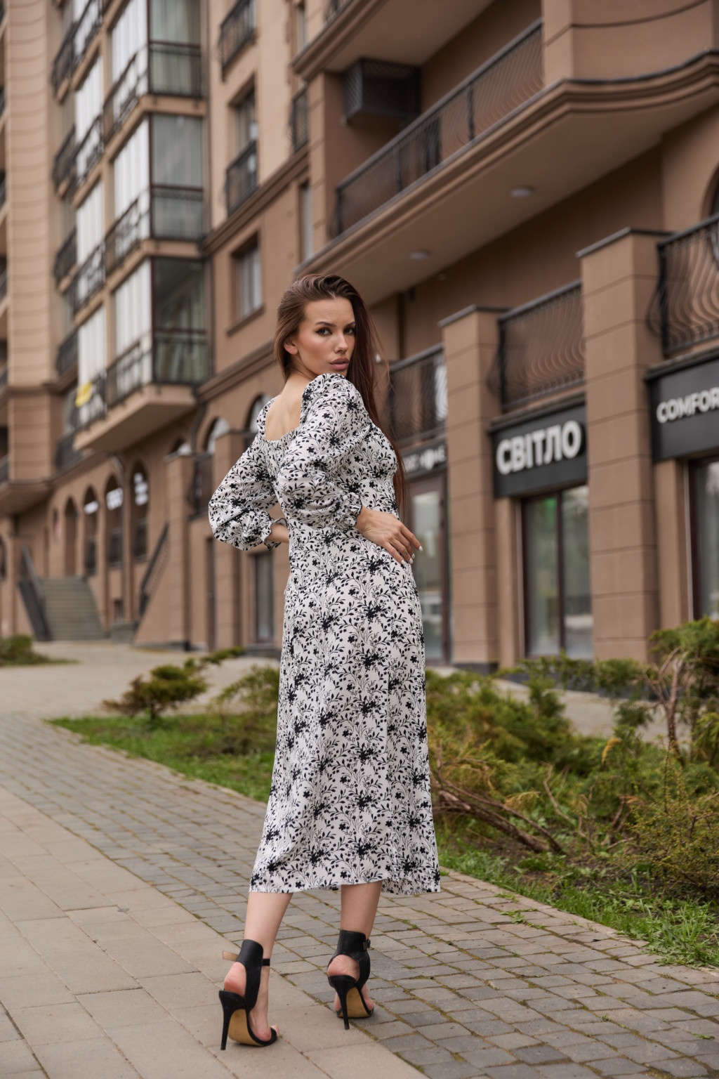 Летнее платье Mila Nova Ф-135 белый+черный — изображение 3