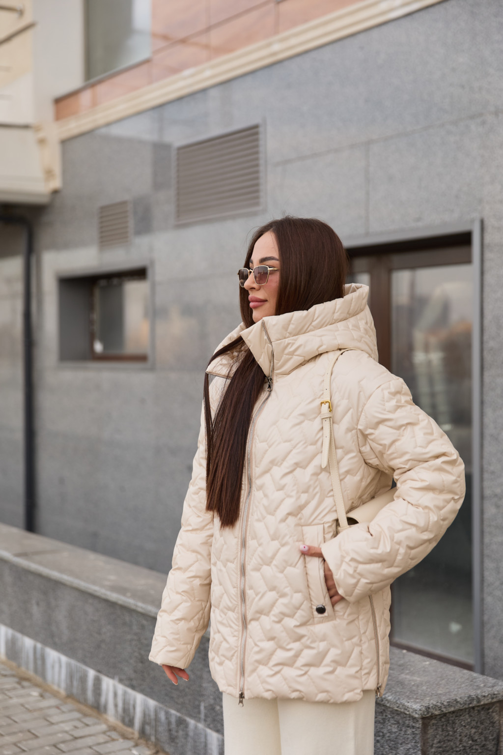 Демисезонная Куртка Mila Nova К-318 молоко — изображение 3