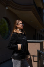 Зимняя дубленка Mila Nova  Д-232  черный+бежевый — изображение 5