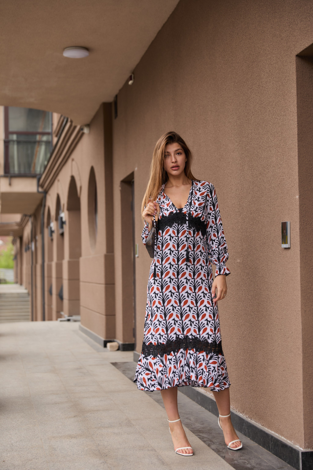 Летнее платье Mila Nova Ф-123 белый+красный — изображение 3