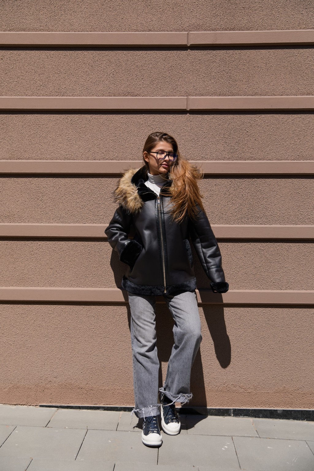 Зимняя дубленка Mila Nova  Д-215  черный — изображение 4