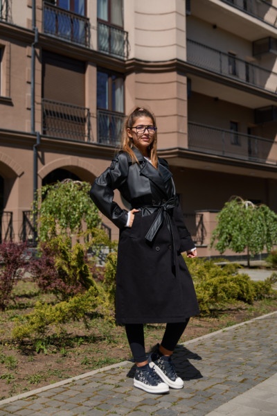 Демисезонный тренч Mila Nova Q-98 черный