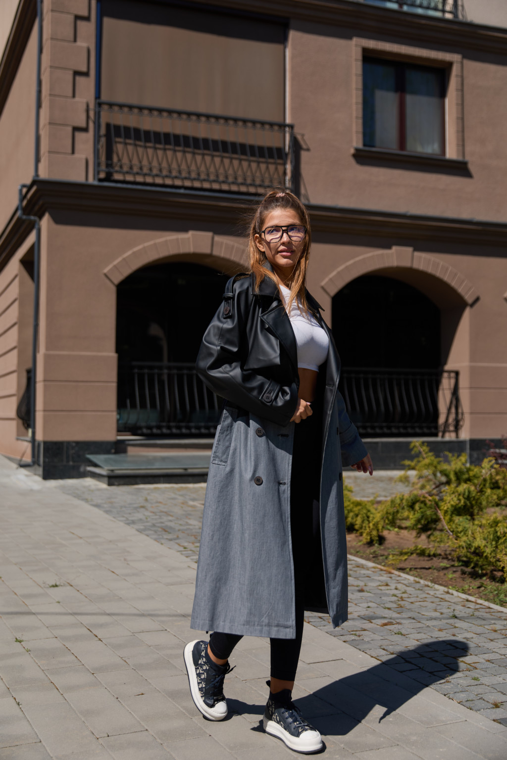 Демисезонный тренч Mila Nova Q-98 серый — изображение 2