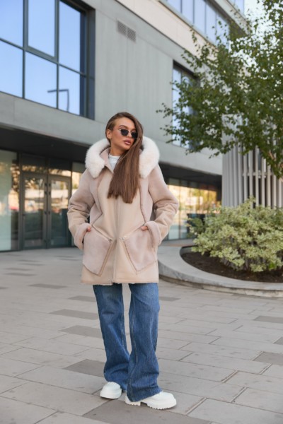 Зимняя дубленка Mila Nova Д-234  бежевый