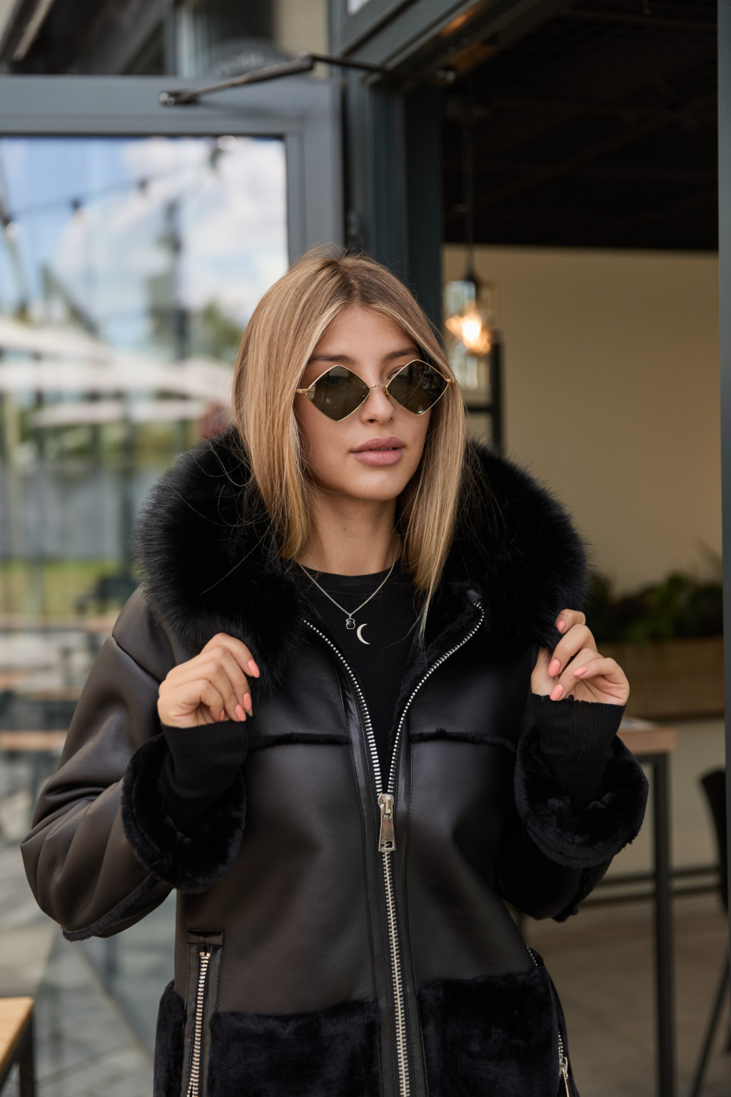 Зимняя дубленка Mila Nova Д-226 черный — изображение 2