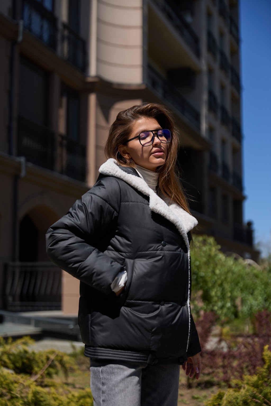 Демисезонная Куртка Mila Nova К-334 черный — изображение 3