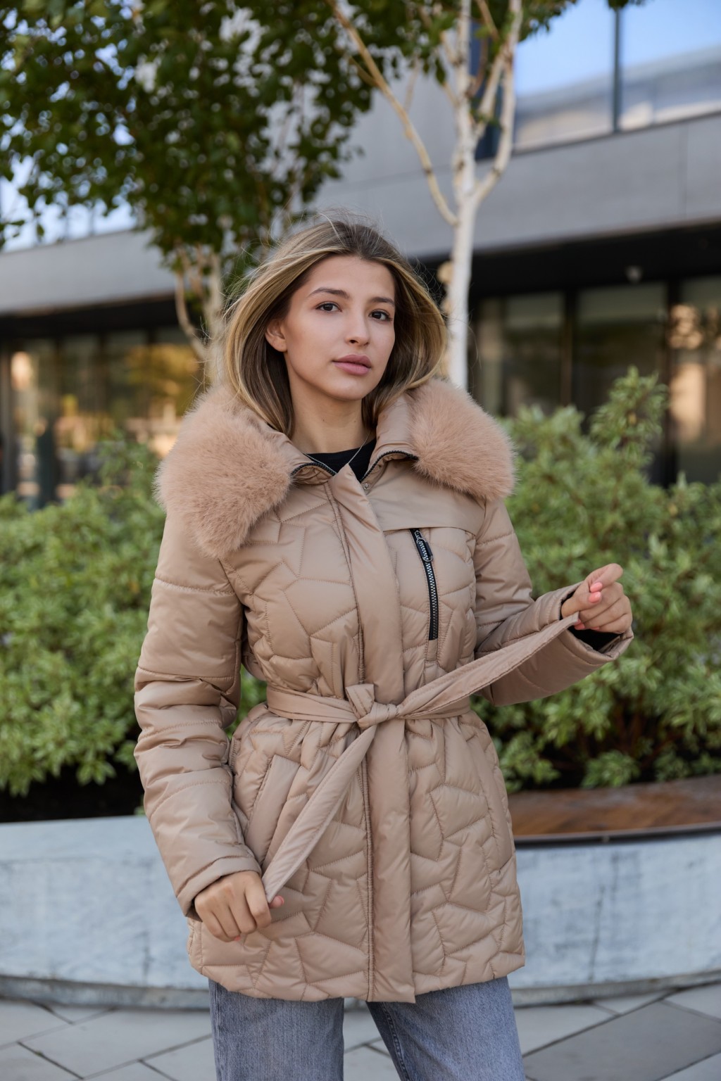 Зимняя куртка Mila Nova К-345 кемел — изображение 4