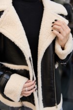 Зимняя дубленка Mila Nova Д-211 черный+бежевый — изображение 7