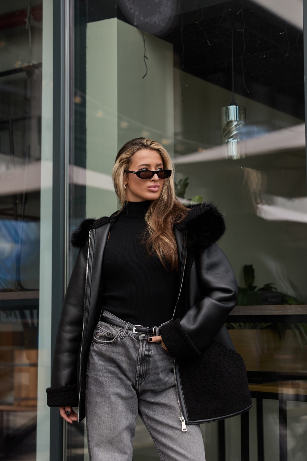 Зимняя дубленка Mila Nova Д-219  черный — изображение 6