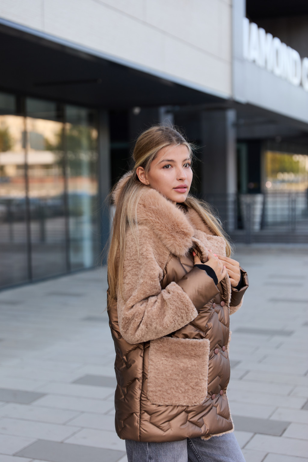 Зимняя куртка Mila Nova К-308  кап кемел — изображение 2