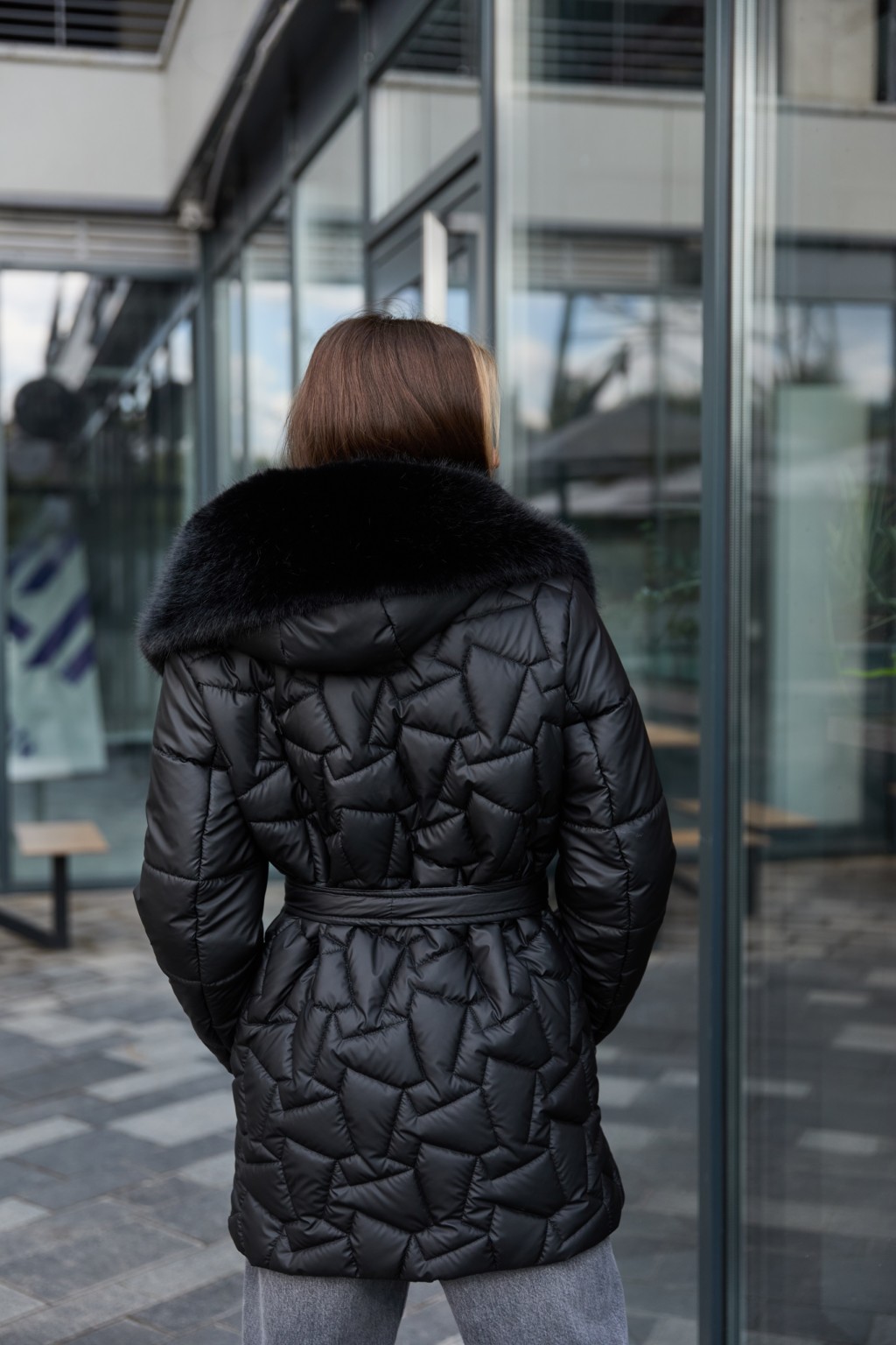 Зимняя куртка Mila Nova К-345 черный — изображение 5