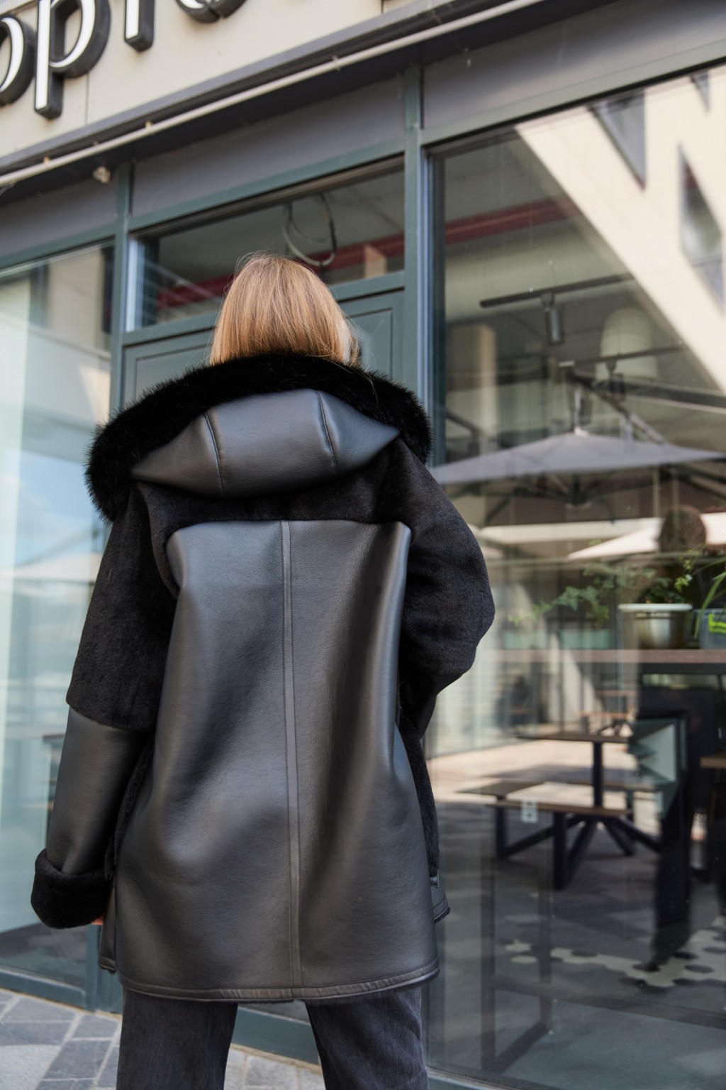 Зимняя дубленка Mila Nova Д-234  черный — изображение 5