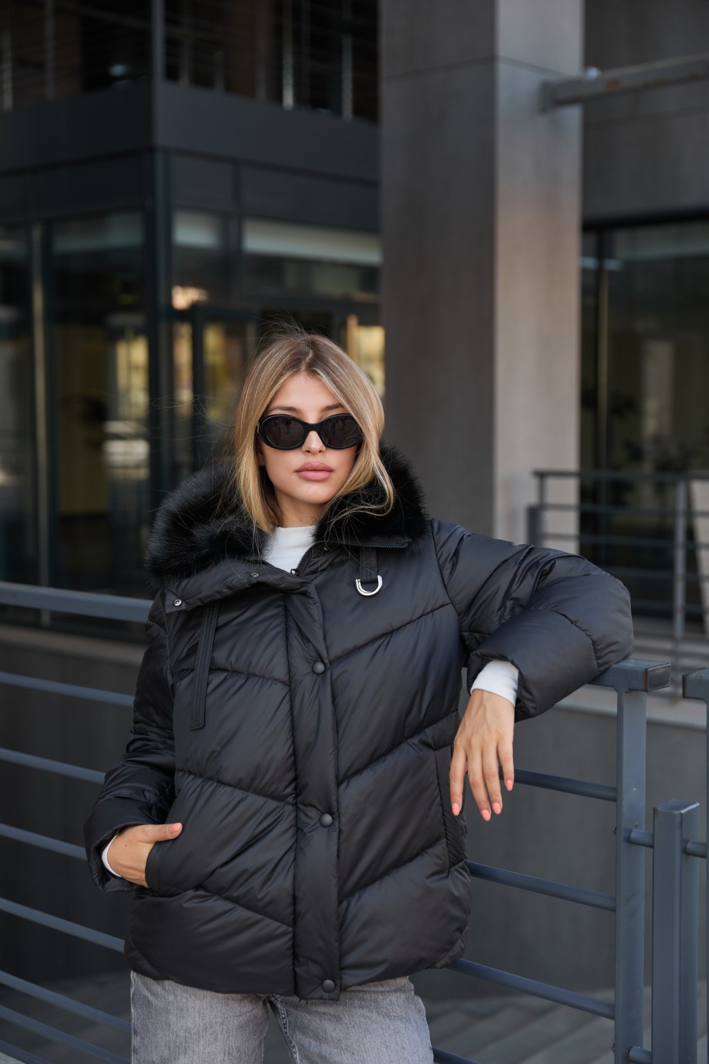 Зимняя куртка Mila Nova К-350 черный — изображение 5