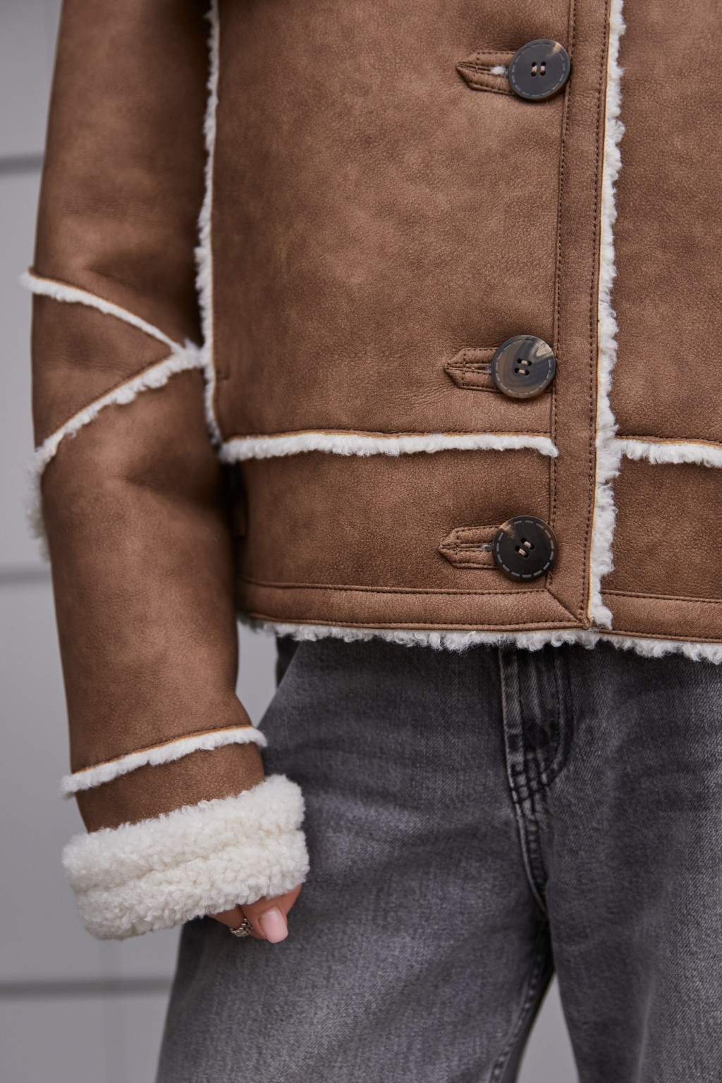 Зимняя дубленка Mila Nova Д-228 кемел — изображение 8