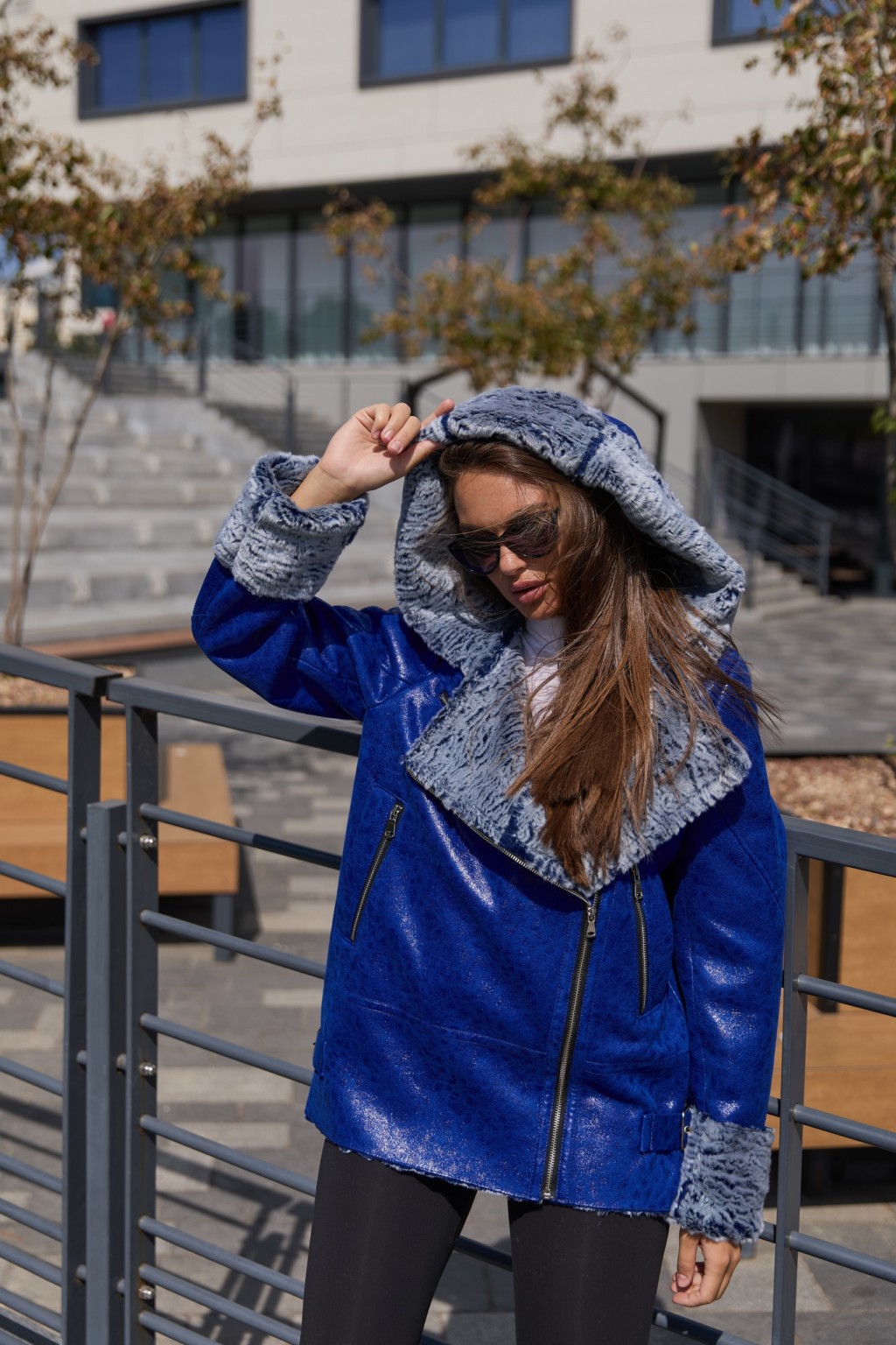 Зимняя дубленка Mila Nova Д-190 электрик — изображение 3