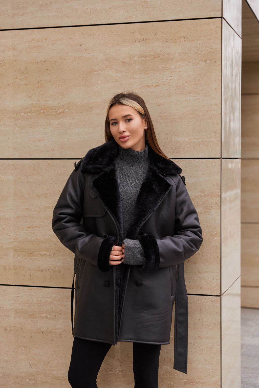 Зимняя дубленка Mila Nova Д-238 черный — изображение 6