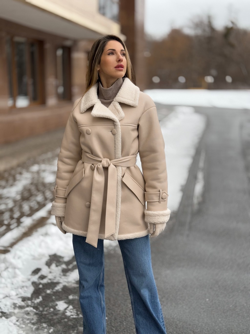 Зимняя дубленка Mila Nova Д-239 бежевый — изображение 2