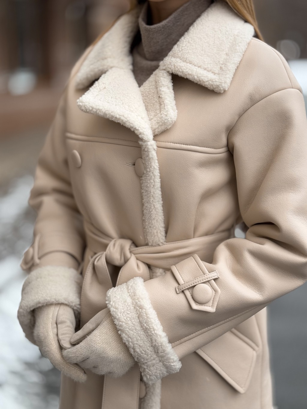 Зимняя дубленка Mila Nova Д-239 бежевый — изображение 5