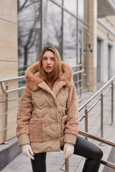 Зимняя куртка Mila Nova К-308 кап песочный