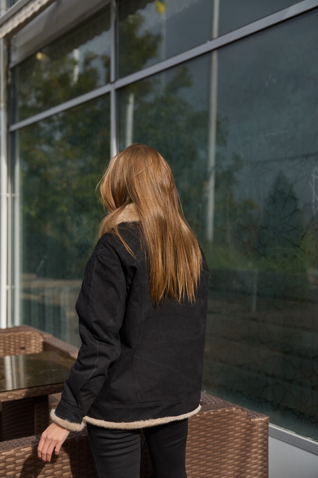 Евро-зима куртка Mila Nova  К-312 черный+бежевый — изображение 8