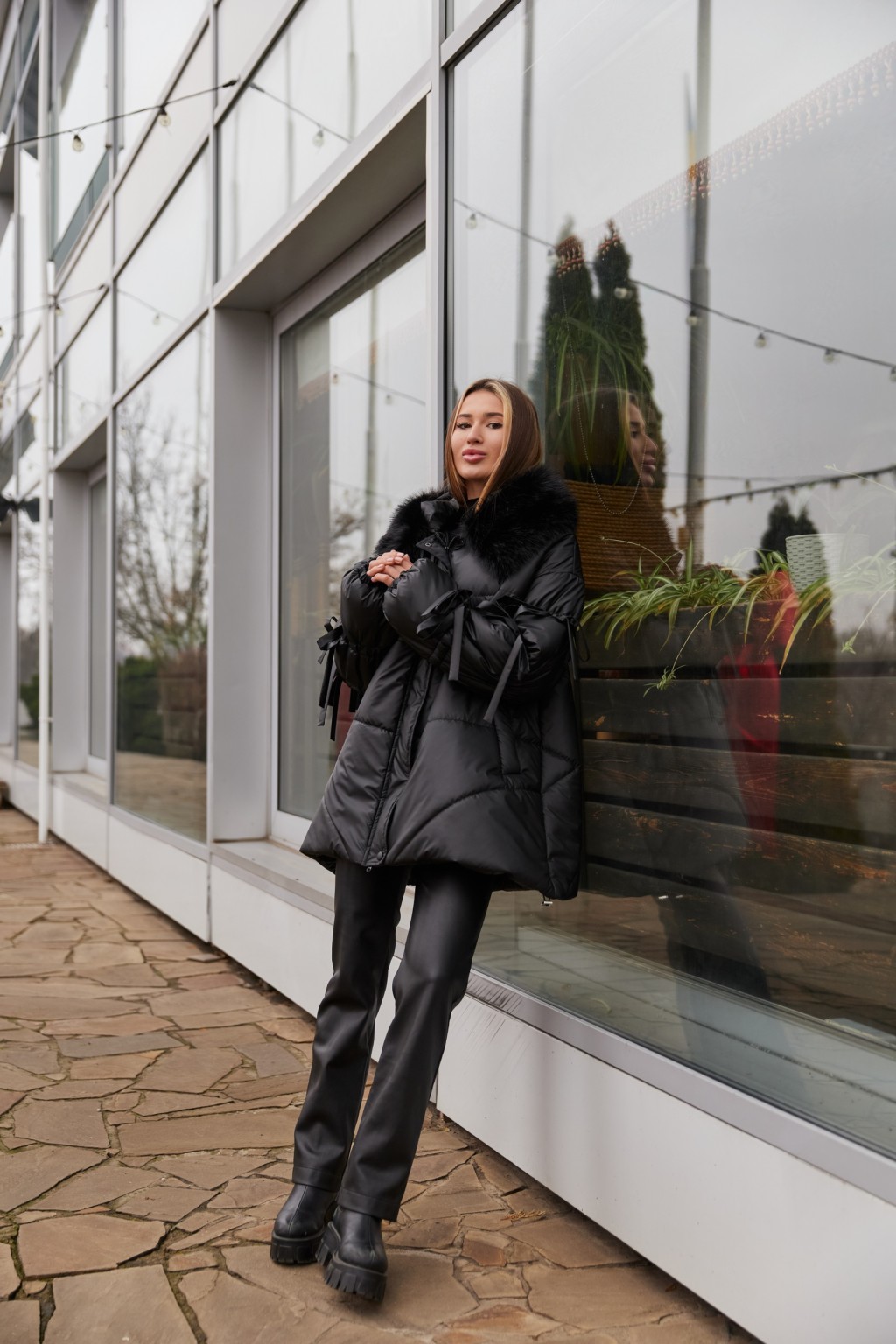 Зимняя куртка Mila Nova К-353 черный — изображение 5