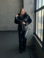 Демисезонная куртка Mila Nova К-357 черный — изображение 2