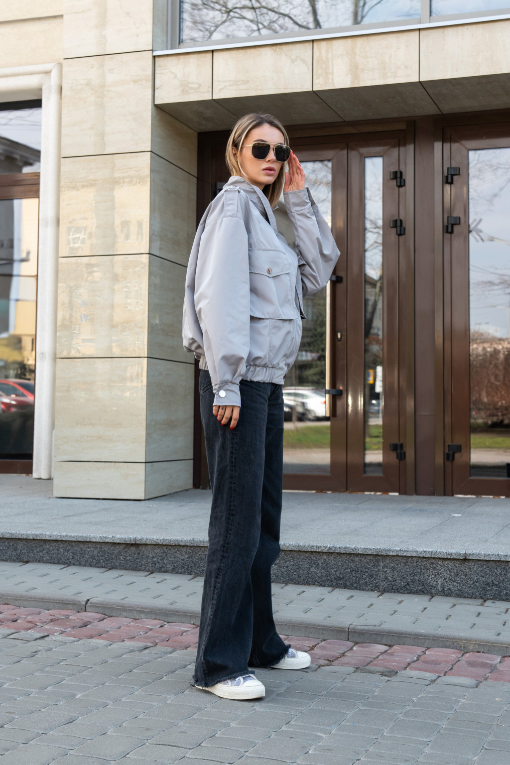 Демисезонный бомбер Mila Nova Q-105 серый — изображение 6