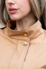 Демисезонный бомбер Mila Nova Q-105 кемел — изображение 11