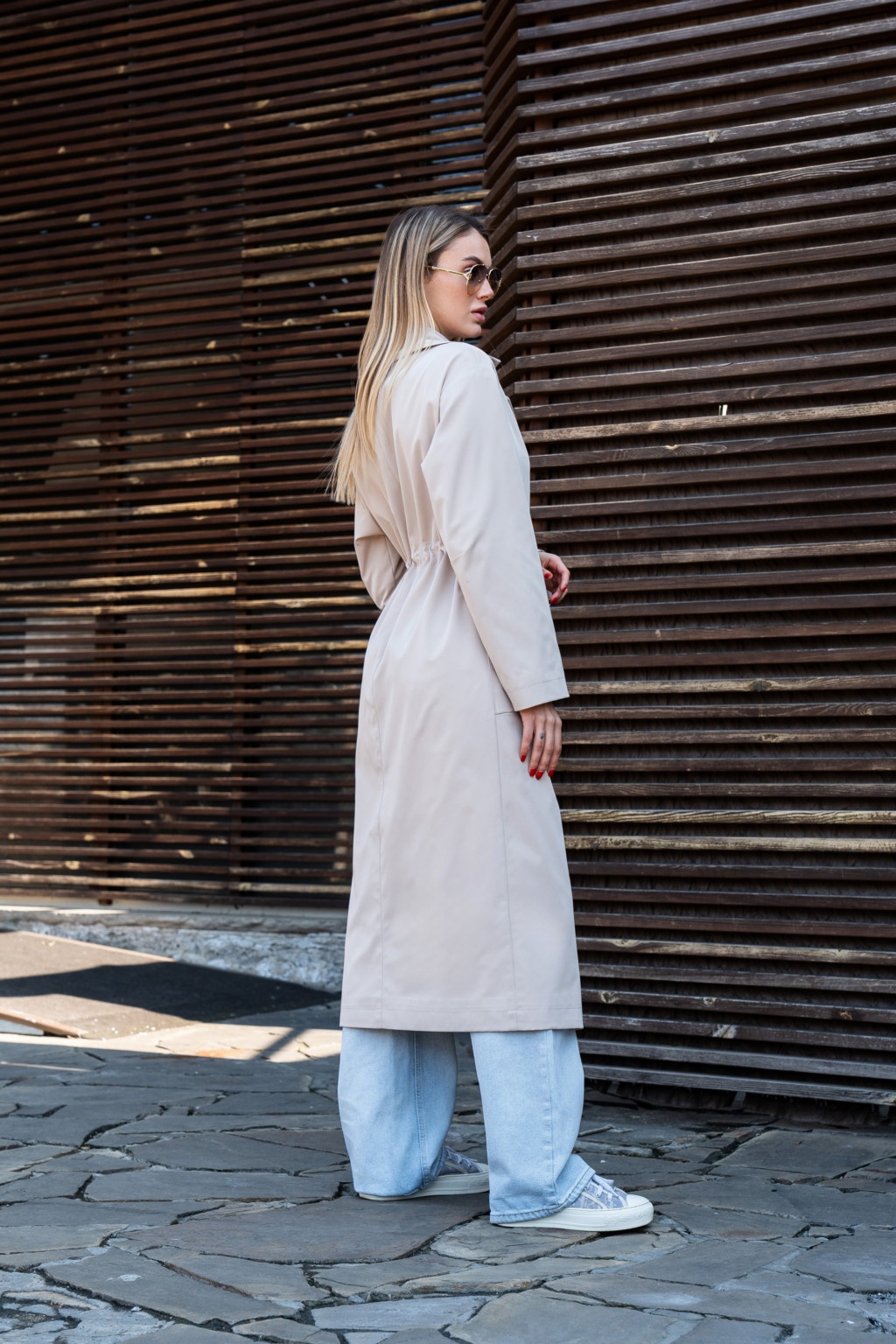 Демисезонный тренч Mila Nova Q-99 бежевый — изображение 8