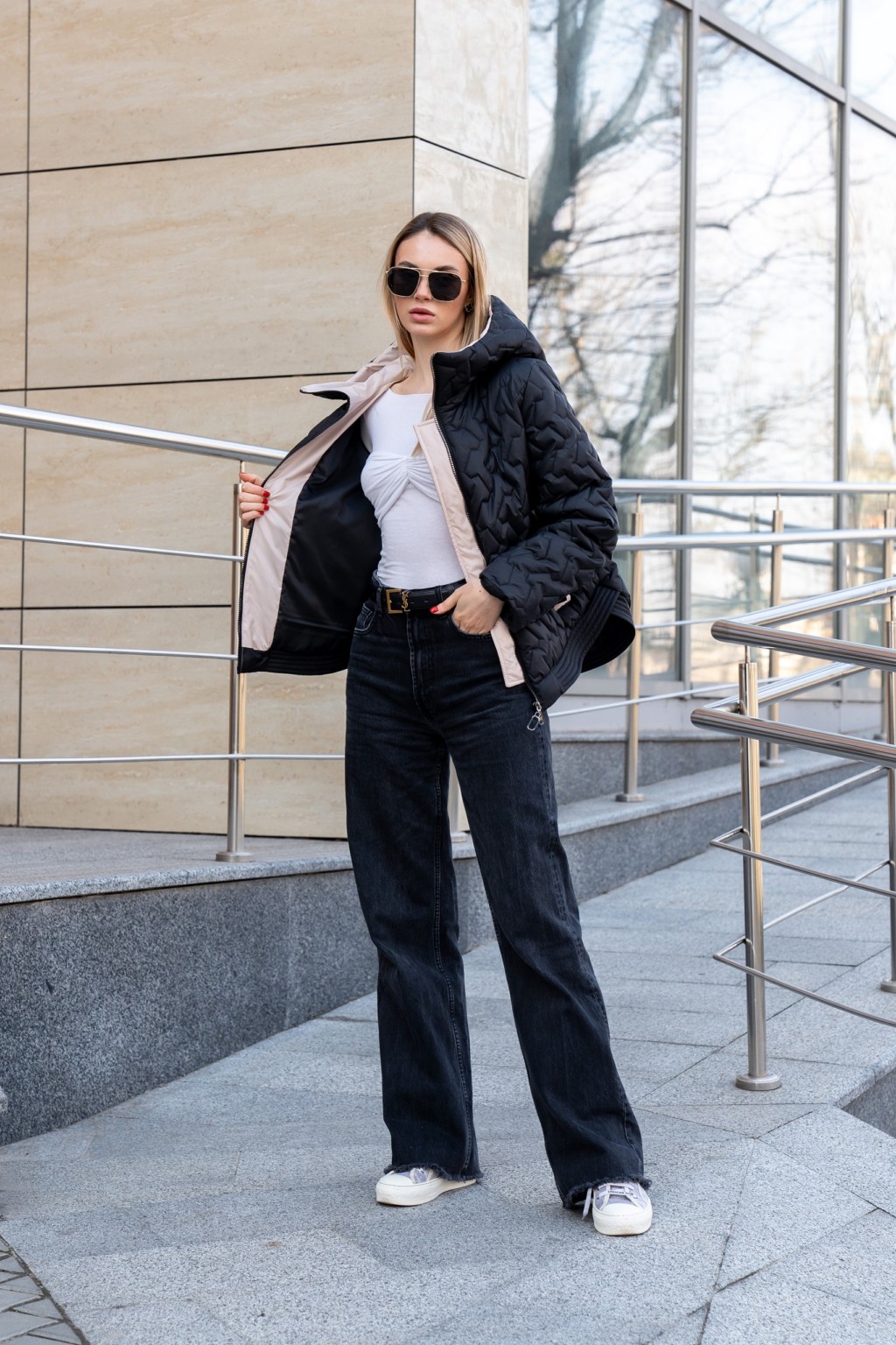 Демисезонная куртка Mila Nova К-315 черный — изображение 7