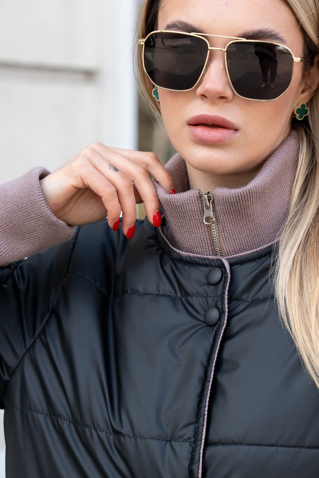 Демисезонная куртка Mila Nova К-370 черный — изображение 6