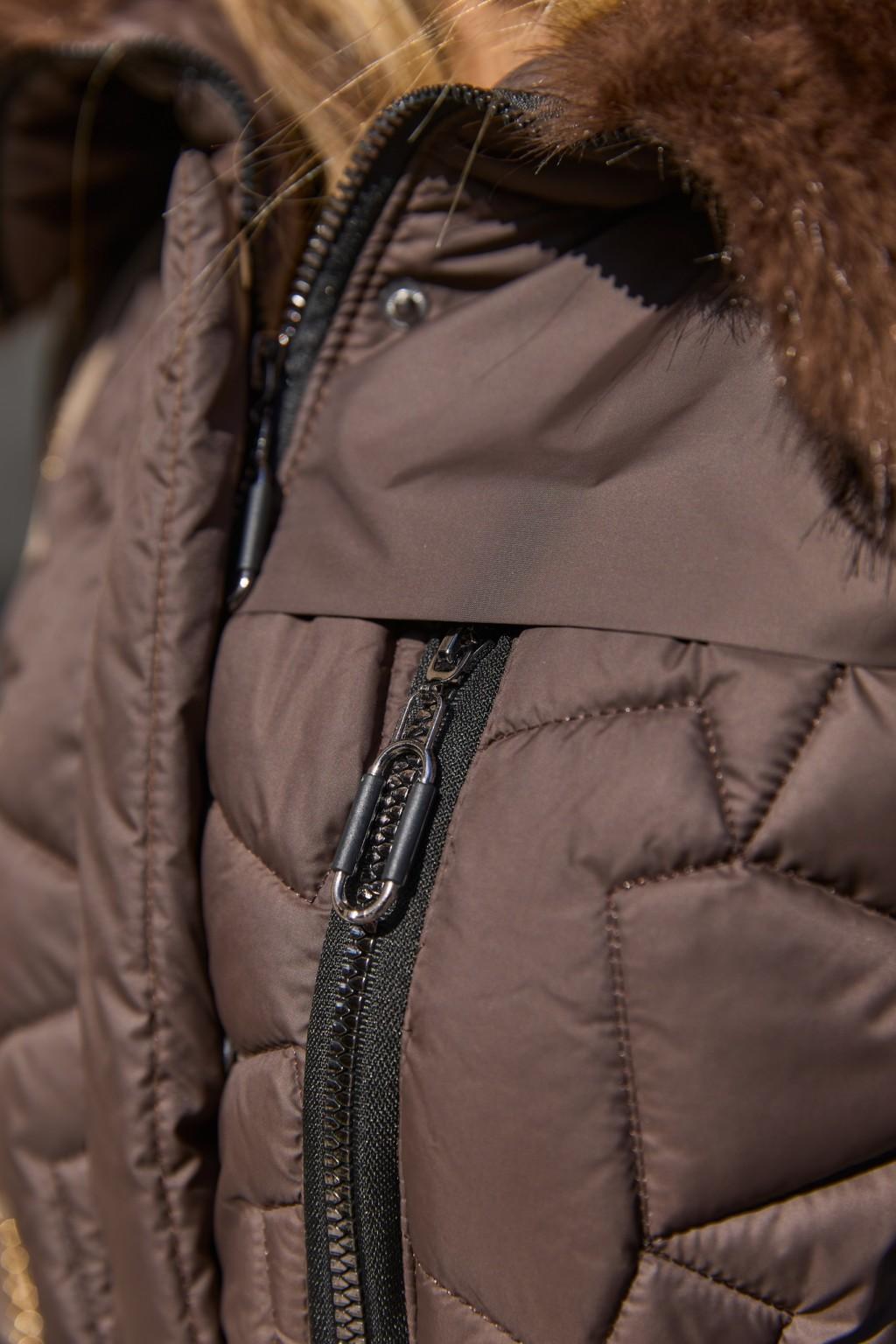 Зимняя куртка Mila Nova К-345 шоколадный — изображение 4