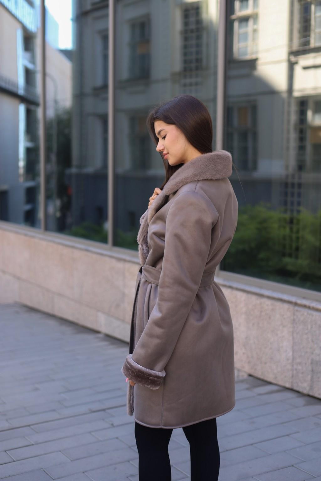 Зимняя дубленка Mila Nova Д-247 капучино — изображение 5