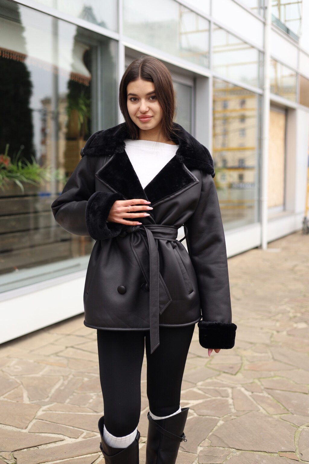 Зимняя дубленка Mila Nova Д-238кор черный+черный — изображение 1