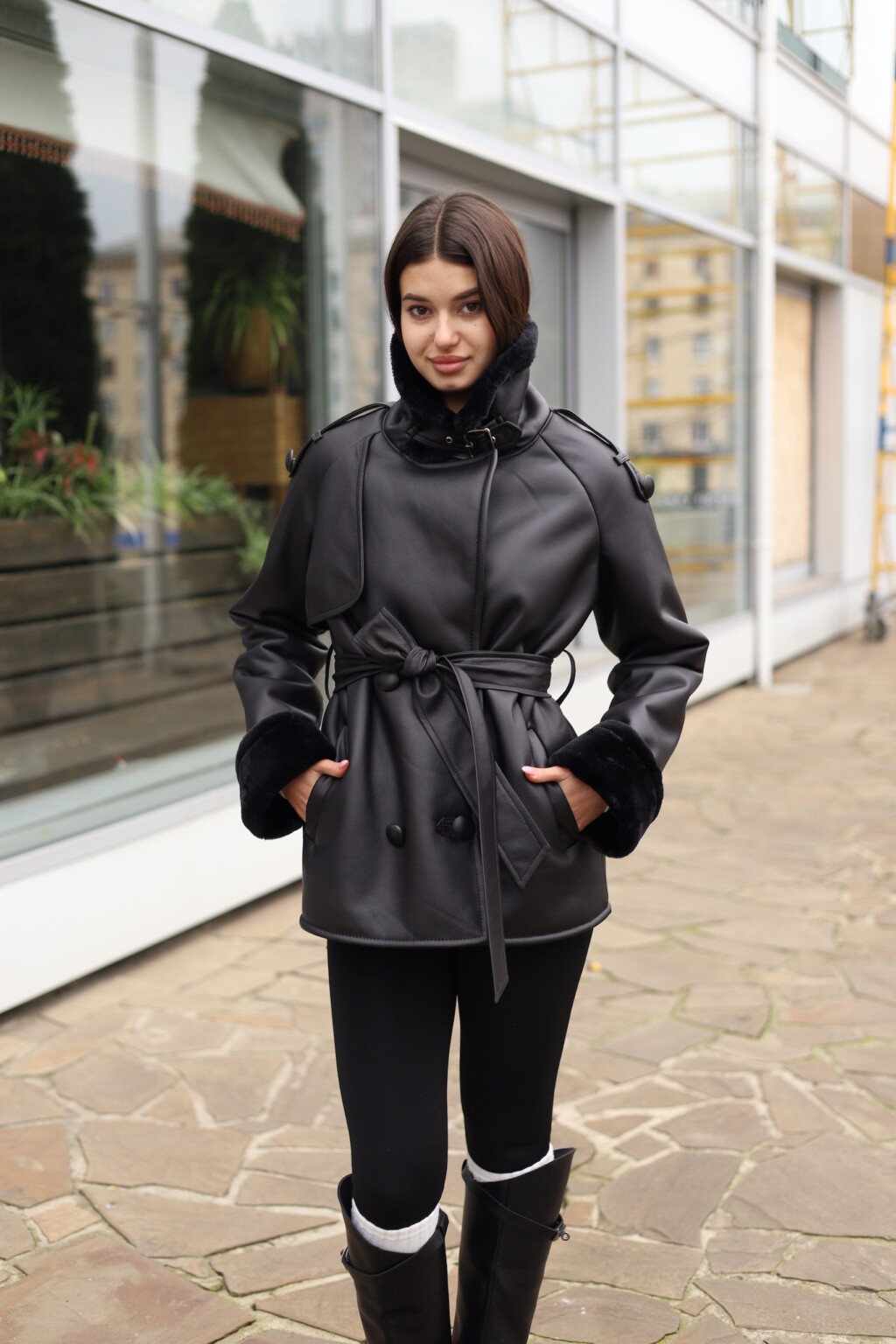 Зимняя дубленка Mila Nova Д-238кор черный+черный — изображение 5