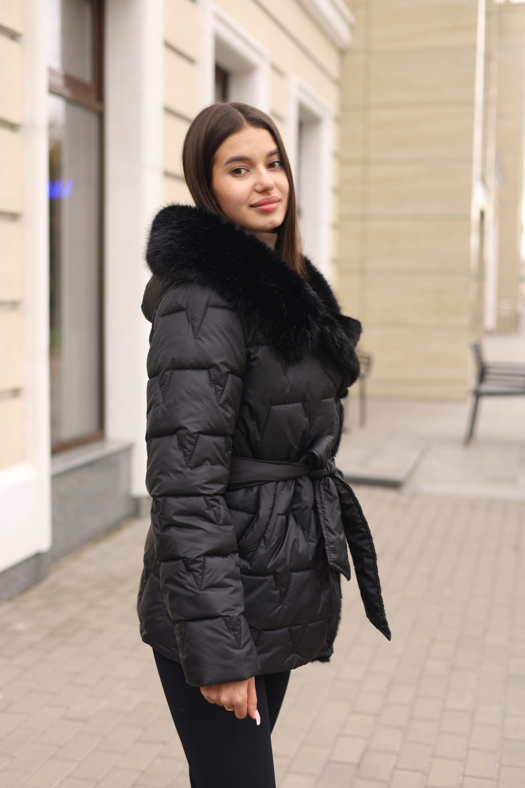 Зимняя куртка Mila Nova К-374 черный — изображение 3