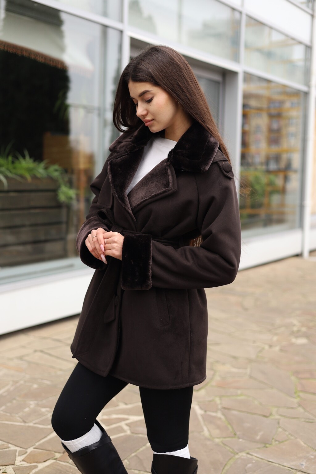 Зимняя дубленка Mila Nova Д-238ex шоколад — изображение 4