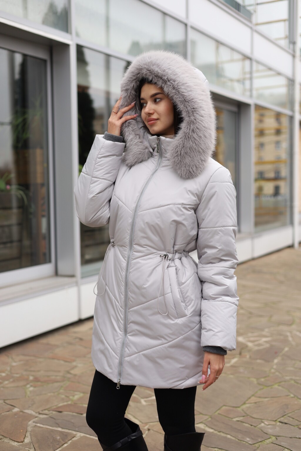 Зимняя куртка Mila Nova К-375 серый — изображение 3