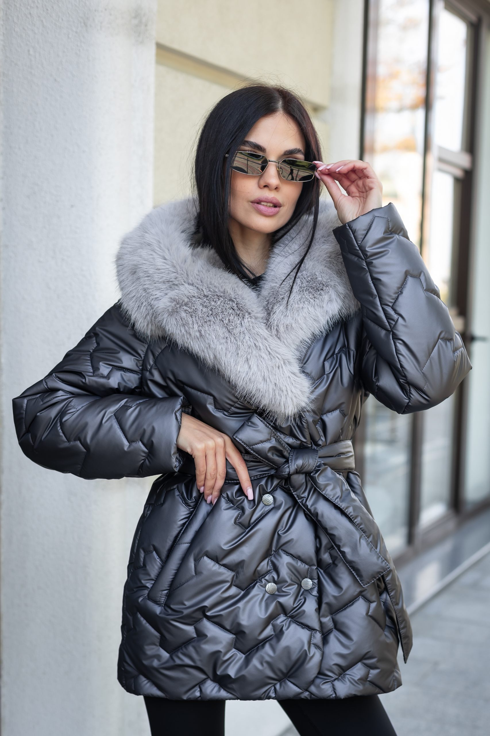 k-328grey1 Зимняя куртка Mila Nova К-328 кап графит — изображение 1