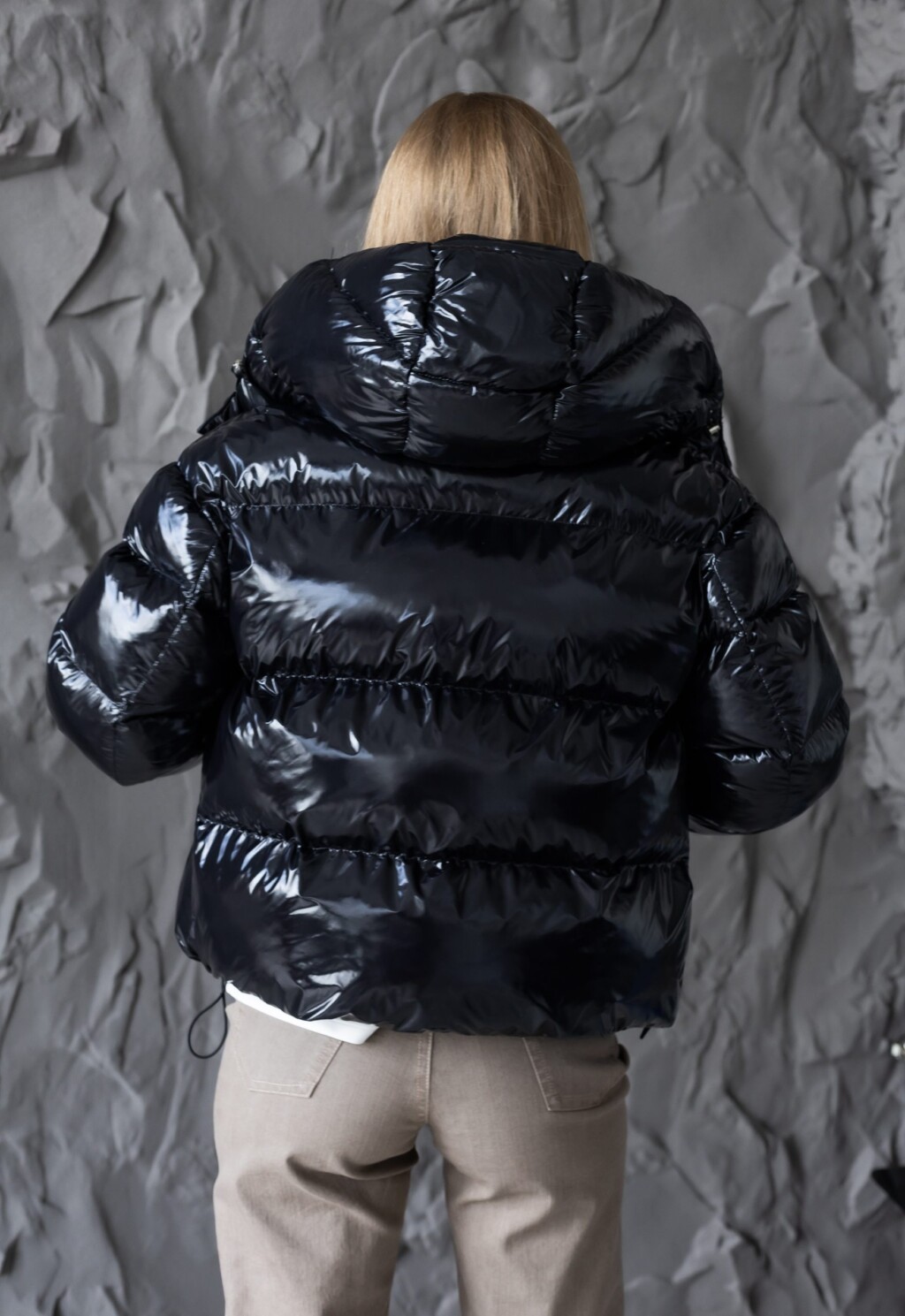 Зимняя куртка Mila Nova К-395 черный — изображение 4