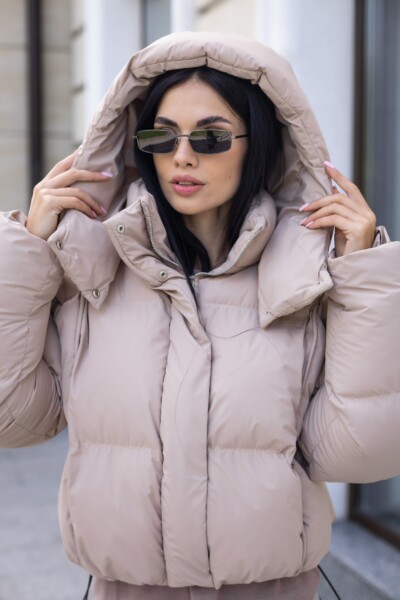 Зимняя куртка-пуфер Mila Nova К-399 бежевый