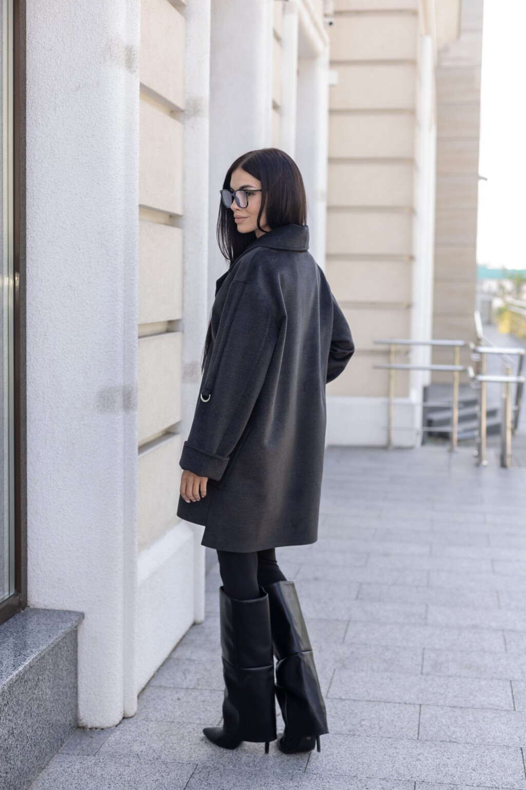Демисезонное пальто Mila Nova ПВ-364 графит — изображение 5